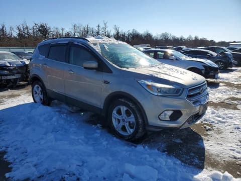 2017 Ford Escape, VIN 1FMCU9GD7HUA89368. Фото 4 з 6 з аукціону Copart. Каталог авто зі США OpenDataCar.