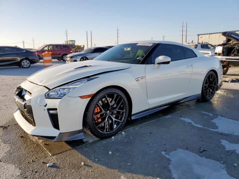 2017 Nissan GT-R, VIN JN1AR5EF7HM820653. Фото 1 з 6 з аукціону Copart. Каталог авто зі США OpenDataCar.