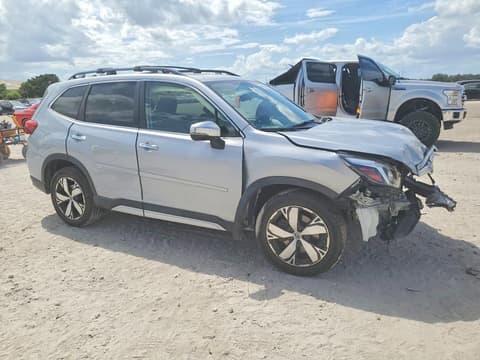 2019 Subaru Forester, VIN JF2SKAWCXKH542609. Фото 4 з 6 з аукціону Copart. Каталог авто зі США OpenDataCar.