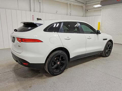 2020 Jaguar F-Pace, VIN SADCJ2FX8LA645797. Фото 3 з 6 з аукціону Copart. Каталог авто зі США OpenDataCar.