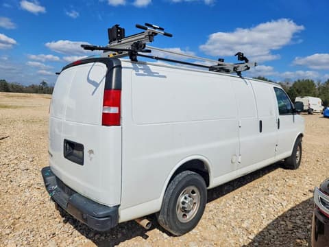 2021 Chevrolet Express 2500, VIN 1GCWGBF74M1146911. Фото 3 из 6 с аукциона Copart. Каталог авто из США OpenDataCar.