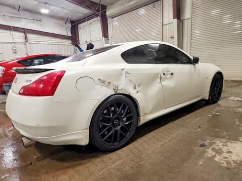 2015 Infiniti Q60, VIN JN1CV6EK9FM870457. Фото 3 з 6 з аукціону Copart. Каталог авто зі США OpenDataCar.