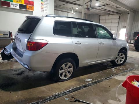 2010 Toyota Highlander, VIN 5TDJK3EH8AS036645. Фото 3 з 6 з аукціону Copart. Каталог авто зі США OpenDataCar.
