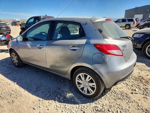 2014 Mazda 2, VIN JM1DE1KZ1E0185428. Фото 2 з 6 з аукціону Copart. Каталог авто зі США OpenDataCar.