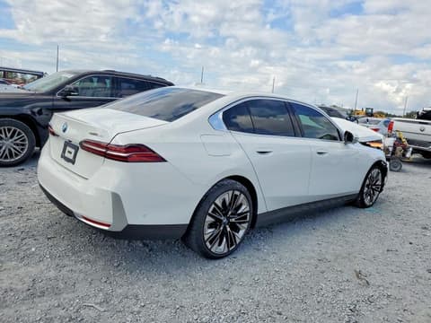 2026 Bmw i5, VIN WBY63HG05TCW17157. Фото 3 з 6 з аукціону Copart. Каталог авто зі США OpenDataCar.