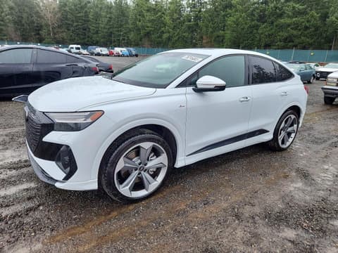 2025 Audi Q4 e-tron Sportback, VIN WA14UBFZ1SP054032. Фото 1 из 6 с аукциона Copart. Каталог авто из США OpenDataCar.