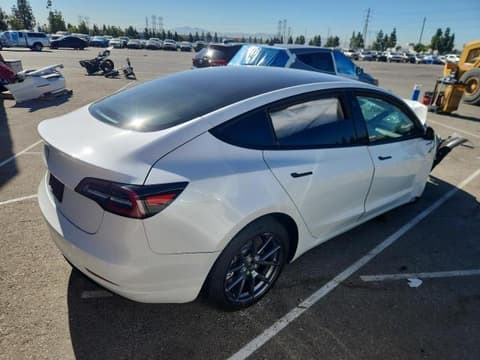 2022 Tesla Model 3, VIN 5YJ3E1EA9NF355506. Фото 3 з 6 з аукціону Copart. Каталог авто зі США OpenDataCar.