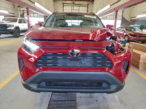 2025 Toyota RAV4, VIN 2T3P1RFV0SW582070. Фото 5 з 6 з аукціону Copart. Каталог авто зі США OpenDataCar.