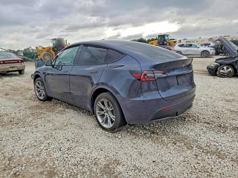 2024 Tesla Model Y, VIN 7SAYGDEE0RA227570. Фото 2 з 6 з аукціону Copart. Каталог авто зі США OpenDataCar.