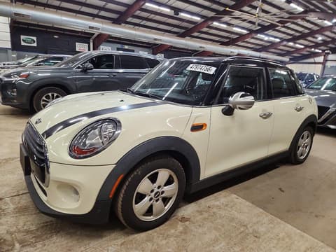 2016 Mini Cooper, VIN WMWXU1C55G2D10062. Фото 1 з 6 з аукціону Copart. Каталог авто зі США OpenDataCar.