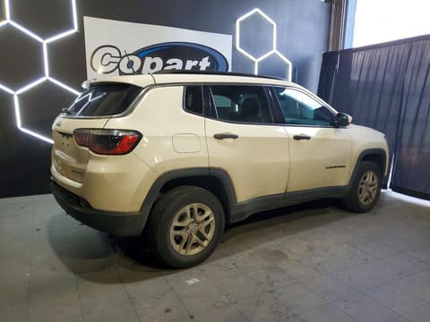 2020 Jeep Compass, VIN 3C4NJDAB2LT256495. Фото 3 з 6 з аукціону Copart. Каталог авто зі США OpenDataCar.