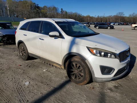 2016 Kia Sorento, VIN 5XYPG4A51GG142213. Фото 4 з 6 з аукціону Copart. Каталог авто зі США OpenDataCar.