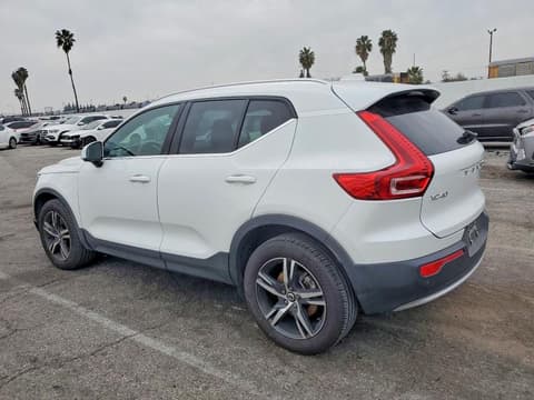 2025 Volvo XC40, VIN YV4L12UJ5S2477083. Photo 2 of 6 from Copart auction. OpenDataCar US salvage catalog.