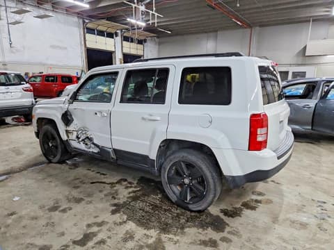 2017 Jeep Patriot, VIN 1C4NJRFB9HD150838. Фото 2 из 6 с аукциона Copart. Каталог авто из США OpenDataCar.