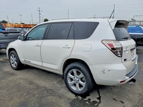 2013 Toyota RAV4, VIN 2T3YL4DV2DW001708. Zdjęcie 2 z 6 z aukcji Copart. Katalog aut z USA OpenDataCar.