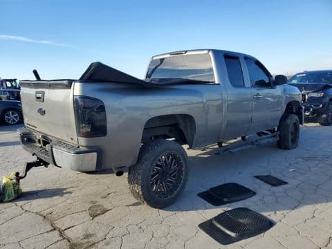 2007 Chevrolet Silverado, VIN 2GCEK190671724962. Фото 3 з 6 з аукціону Copart. Каталог авто зі США OpenDataCar.