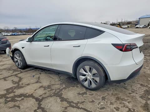 2023 Tesla Model Y, VIN 7SAYGDEE8PF686801. Фото 2 з 6 з аукціону Copart. Каталог авто зі США OpenDataCar.