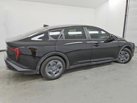 2025 Kia K4, VIN 3KPFT4DE8SE198402. Фото 3 з 6 з аукціону Copart. Каталог авто зі США OpenDataCar.