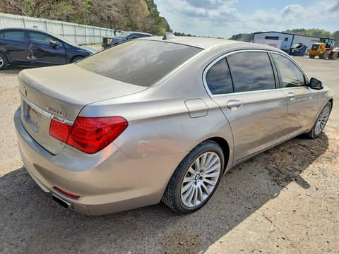 2012 Bmw 7 Series, VIN WBAKB8C52CC964706. Фото 3 з 6 з аукціону Copart. Каталог авто зі США OpenDataCar.