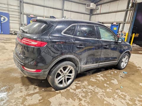 2017 Lincoln MKC, VIN 5LMTJ3DH2HUL44227. Фото 3 з 6 з аукціону Copart. Каталог авто зі США OpenDataCar.