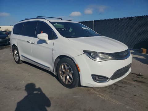 2017 Chrysler Pacifica, VIN 2C4RC1EG5HR543680. Фото 4 з 6 з аукціону Copart. Каталог авто зі США OpenDataCar.
