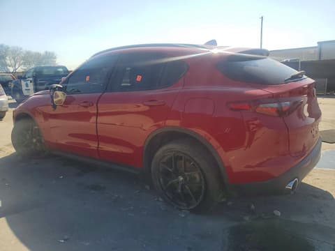 2021 Alfa romeo Stelvio, VIN ZASPAJAN3M7C98236. Photo 2 of 6 from Copart auction. OpenDataCar US salvage catalog.