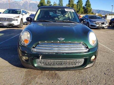 2013 Mini Cooper, VIN WMWSU3C55DT545506. Фото 5 з 6 з аукціону Copart. Каталог авто зі США OpenDataCar.