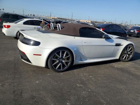 2013 Aston martin V8 Vantage, VIN SCFEKBBK1DGD16518. Фото 3 з 6 з аукціону Copart. Каталог авто зі США OpenDataCar.