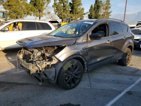 2017 Ford Escape, VIN 1FMCU0GD8HUD20225. Фото 1 з 6 з аукціону Copart. Каталог авто зі США OpenDataCar.