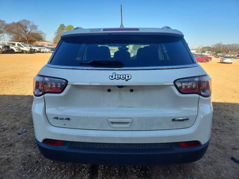 2020 Jeep Compass, VIN 3C4NJDBB0LT174666. Фото 6 з 6 з аукціону Copart. Каталог авто зі США OpenDataCar.