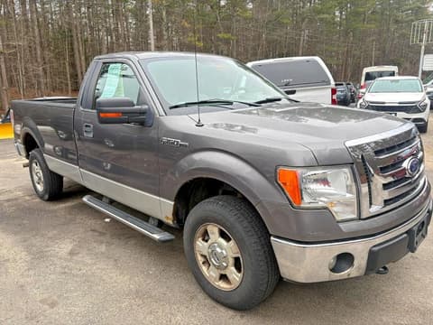 2010 Ford F-150 Lightning, VIN 1FTMF1EW7AKC37402. Zdjęcie 1 z 6 z aukcji Copart. Katalog aut z USA OpenDataCar.