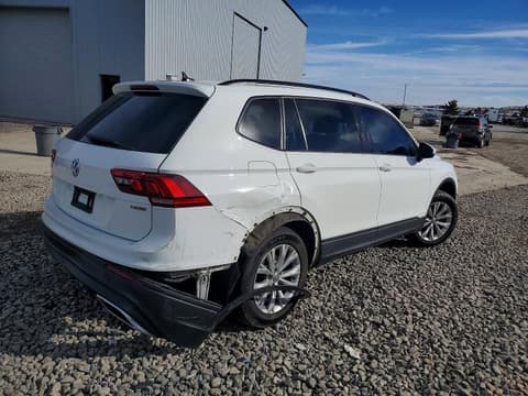 2020 Volkswagen Tiguan, VIN 3VV0B7AX4LM088133. Фото 3 з 6 з аукціону Copart. Каталог авто зі США OpenDataCar.