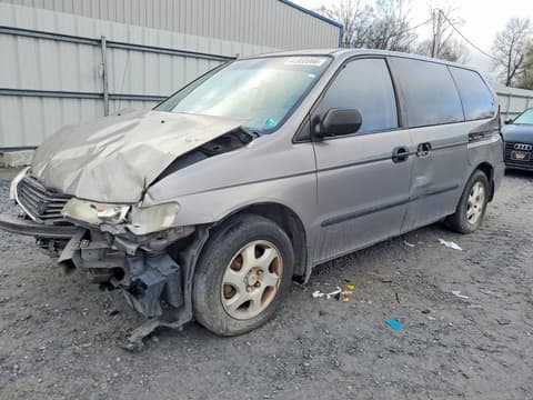 2000 Honda Odyssey, VIN 2HKRL1852YH617595. Zdjęcie 1 z 6 z aukcji Copart. Katalog aut z USA OpenDataCar.
