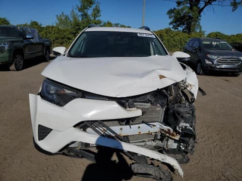 2018 Toyota RAV4, VIN 2T3ZFREV1JW521160. Фото 5 з 6 з аукціону Copart. Каталог авто зі США OpenDataCar.