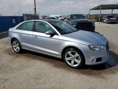 2018 Audi A3, VIN WAUAUGFF9J1027512. Фото 4 из 6 с аукциона Copart. Каталог авто из США OpenDataCar.