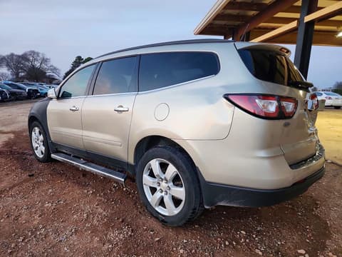 2016 Chevrolet Traverse, VIN 1GNKRGKD2GJ123415. Фото 2 з 6 з аукціону Copart. Каталог авто зі США OpenDataCar.