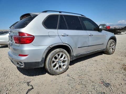 2011 Bmw X5, VIN 5UXZV4C54BL412820. Фото 3 из 6 с аукциона Copart. Каталог авто из США OpenDataCar.