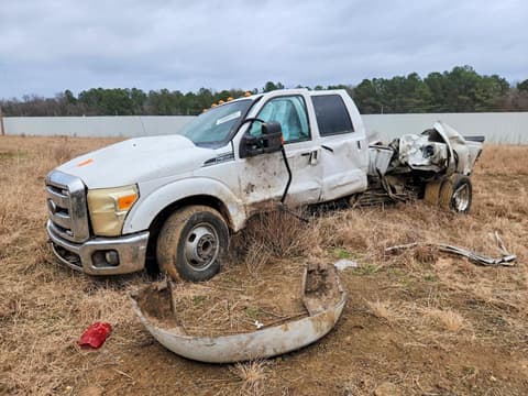 2015 Ford F-350 Super Duty, VIN 1FT8W3CT3FEC90755. Фото 1 з 6 з аукціону Copart. Каталог авто зі США OpenDataCar.