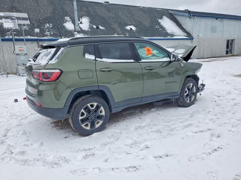 2018 Jeep Compass, VIN 3C4NJDDBXJT150739. Фото 3 з 6 з аукціону Copart. Каталог авто зі США OpenDataCar.