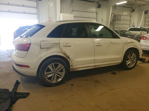 2018 Audi Q3, VIN WA1ECCFS8JR022715. Фото 3 з 6 з аукціону Copart. Каталог авто зі США OpenDataCar.