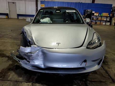 2018 Tesla Model 3, VIN 5YJ3E1EBXJF104383. Фото 5 з 6 з аукціону Copart. Каталог авто зі США OpenDataCar.