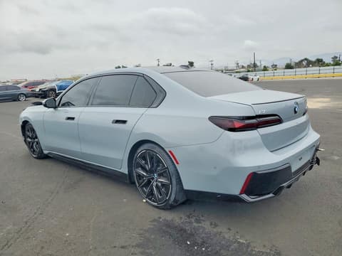 2023 Bmw i7, VIN WBY53EJ06PCN66454. Фото 2 из 6 с аукциона Copart. Каталог авто из США OpenDataCar.