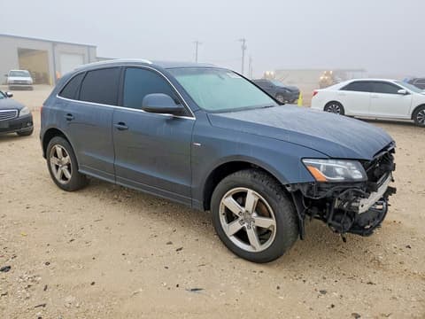 2011 Audi Q5, VIN WA1DKAFP9BA038601. Фото 4 з 6 з аукціону Copart. Каталог авто зі США OpenDataCar.