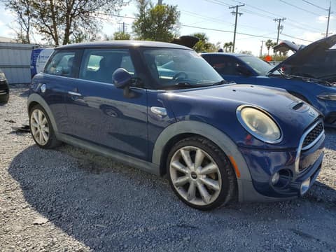 2015 Mini Cooper, VIN WMWXP7C52F2A36084. Фото 4 з 6 з аукціону Copart. Каталог авто зі США OpenDataCar.