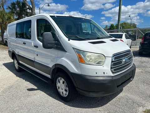 2015 Ford Transit, VIN 1FTNR1ZM6FKA47229. Zdjęcie 1 z 6 z aukcji Copart. Katalog aut z USA OpenDataCar.