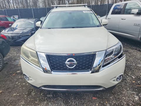 2015 Nissan Pathfinder, VIN 5N1AR2MN4FC685473. Фото 5 з 6 з аукціону Copart. Каталог авто зі США OpenDataCar.