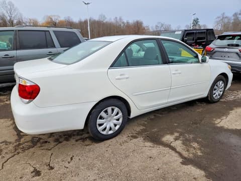2005 Toyota Camry, VIN 4T1BE32K05U012249. Фото 3 з 6 з аукціону Copart. Каталог авто зі США OpenDataCar.