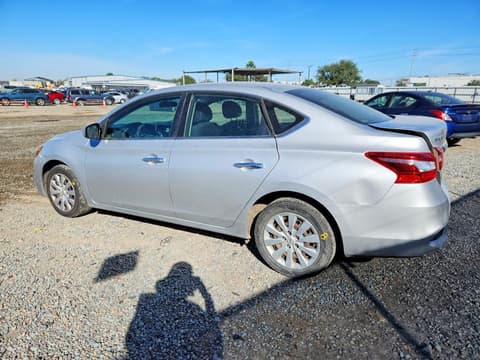 2019 Nissan Sentra, VIN 3N1AB7AP1KY267839. Фото 2 з 6 з аукціону Copart. Каталог авто зі США OpenDataCar.