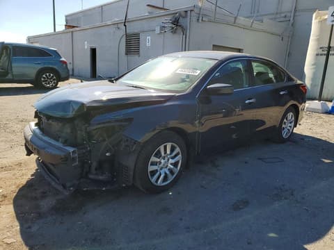 2018 Nissan Altima, VIN 1N4AL3AP5JC470555. Фото 1 з 6 з аукціону Copart. Каталог авто зі США OpenDataCar.