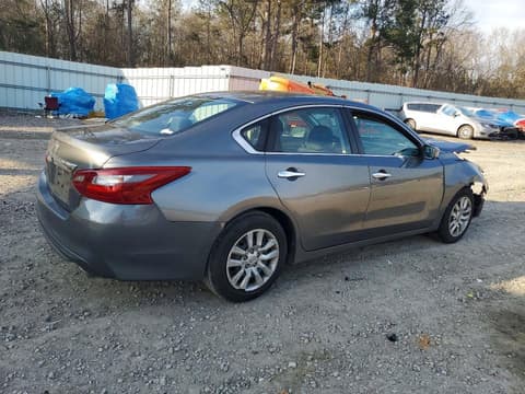 2018 Nissan Altima, VIN 1N4AL3AP9JC112410. Фото 3 з 6 з аукціону Copart. Каталог авто зі США OpenDataCar.